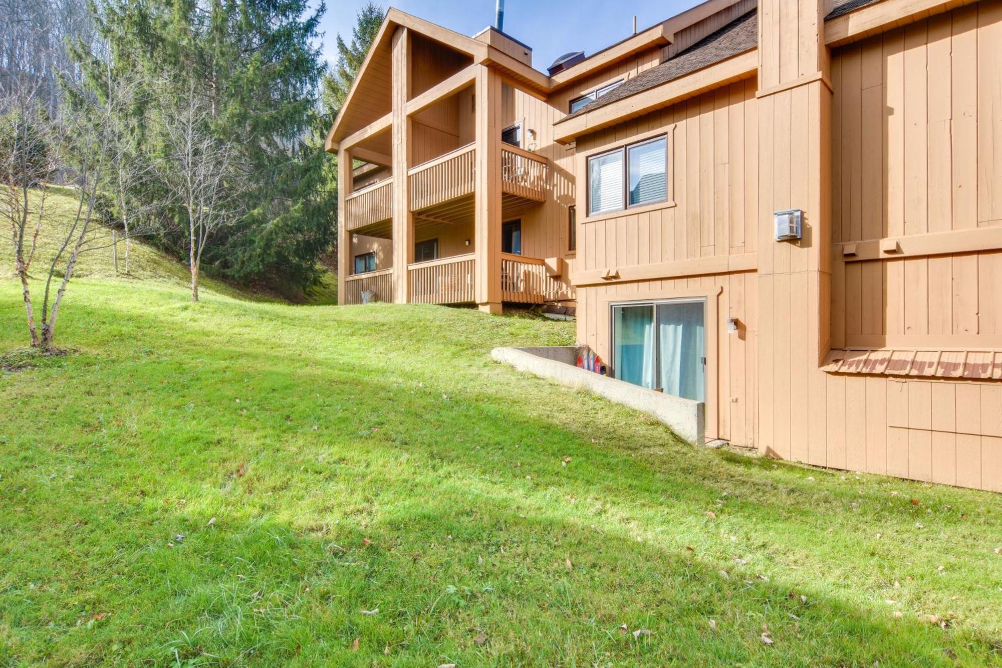 Ski-Inandout And Golf Condo With Aandc At Holiday Valley! Ellicottville Exterior photo